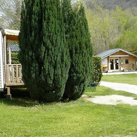 Camping Le Rey Louvie Juzon Eksteriør billede