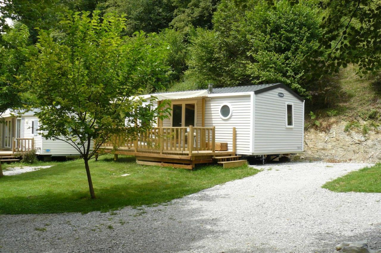 Camping Le Rey Louvie Juzon Eksteriør billede